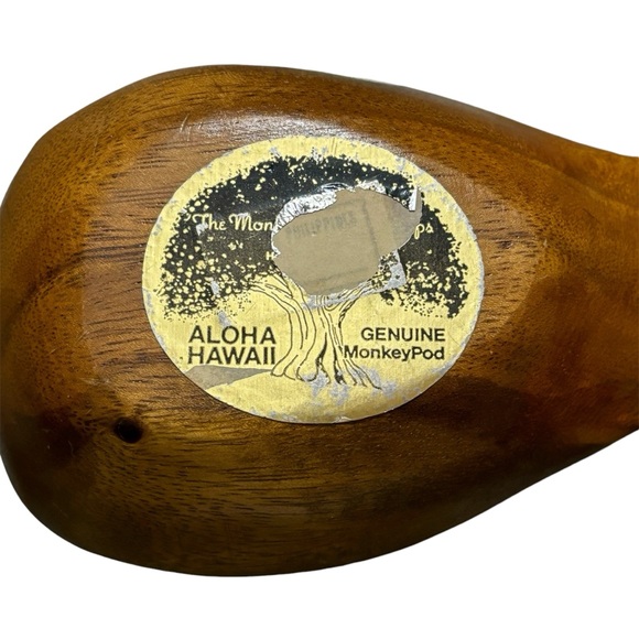 Vintage Monkey-Pod Wood Pineapple Bowl (Made in Hawaii). - Picture 4 of 4